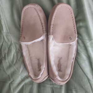 Koolaburra Tan Loafers with Plush Lining